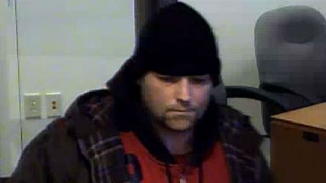 Caught on camera: MPD needs help tracking down attempted robbery suspect