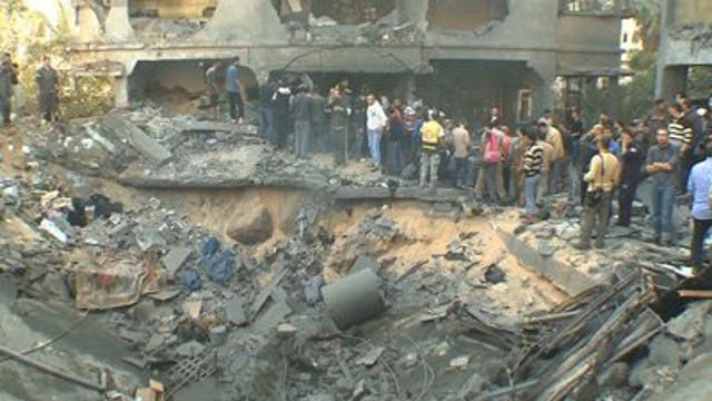 More strikes hit Gaza and Israel as diplomatic efforts intensify