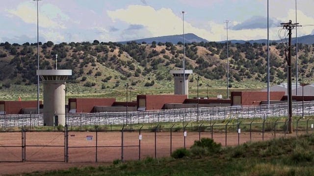 Visits halted in fed prisons, immigration centers over virus
