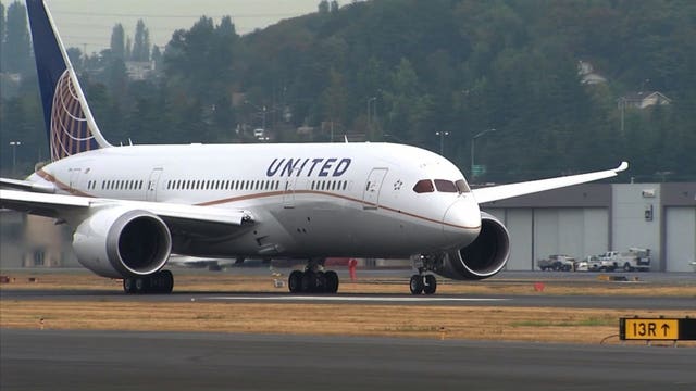 United joins Delta in tightening rules for comfort animals
