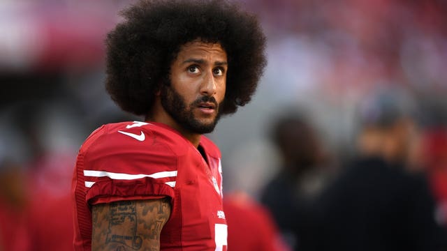 Harvard black culture awards to honor Kaepernick, Chappelle