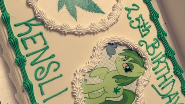 Birthday cake decorator mistakes ‘Moana’ for ‘marijuana’