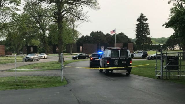 Police: 2 teens shot in Graceland Cemetery near 43rd and Mill; suspect in custody