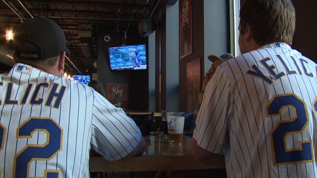 'Breath of fresh air:' Baseball fans rejoice as Milwaukee Brewers' season gets underway