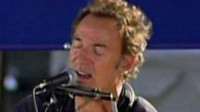 Bruce Springsteen to perform at President Obama's stop in Madison Monday