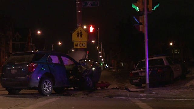 Officer, citizen injured when squad car, vehicle collide near 35th and Center