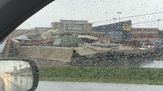 ‘Never seen anything like this’: Race car driver tweets pics of Starbucks leveled by Indiana tornado