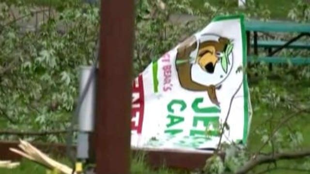 Turbulent storm beats up Yogi Bear's Jellystone Campground