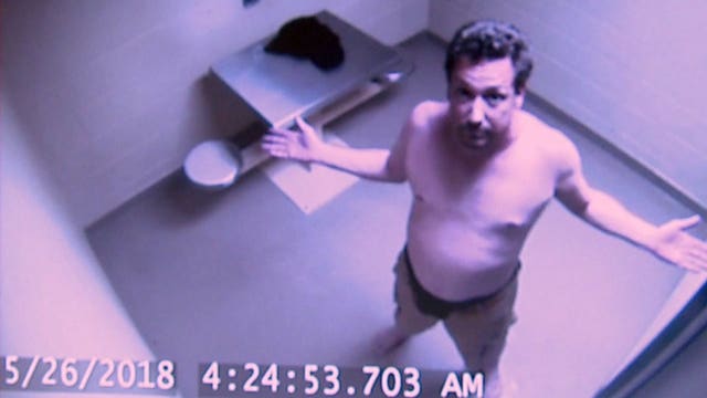 OWI suspect puts on striptease while under arrest in West Bend