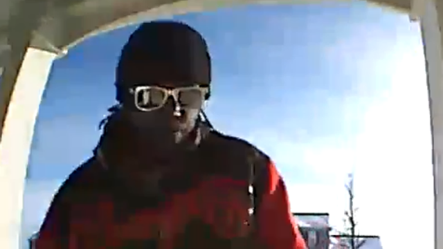 Can you help? Milwaukee police look to identify package theft suspect