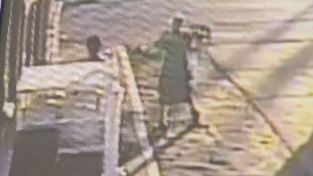 CCW permit holder in police custody after shooting man who attempted to rob him