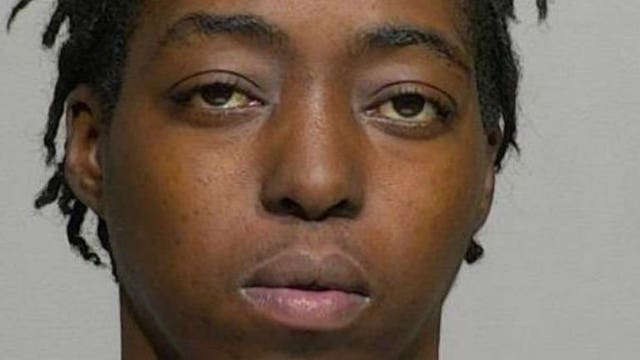 Milwaukee woman pleads guilty in fatal stabbing of ex-girlfriend 'to defend herself'