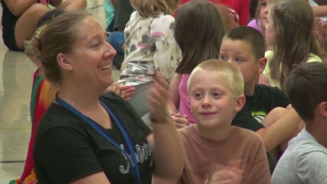 "It's like the Academy Award of teaching:" State Superintendent honors Teacher of the Year