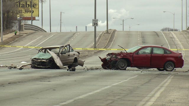 Police: 5 hurt, 2 seriously, in crash near Mill and Teutonia in Milwaukee