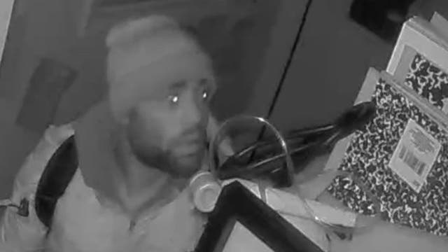 Milwaukee police seek suspect wanted for burglary near 35th and Lisbon