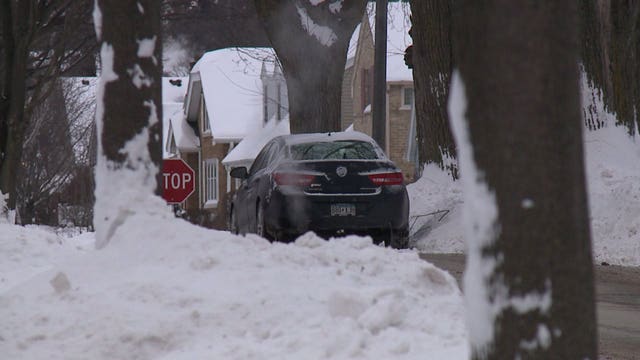 'Crime of opportunity:' 2 vehicle thefts reported in less than 2 hours on Thursday morning