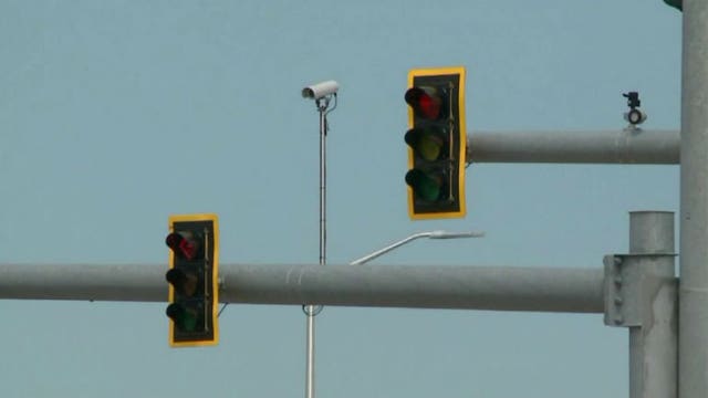 "It will get you moving:" DOT employing technology to help drivers during full freeway closure