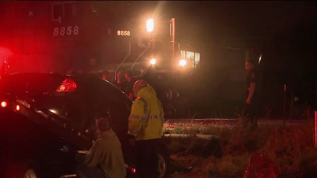 Police investigate crash involving train, car in Wauwatosa; no one hurt