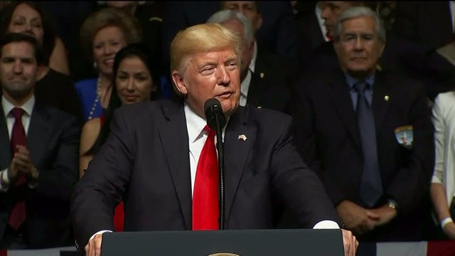 President Trump tweets that Spicer's future is 'bright'