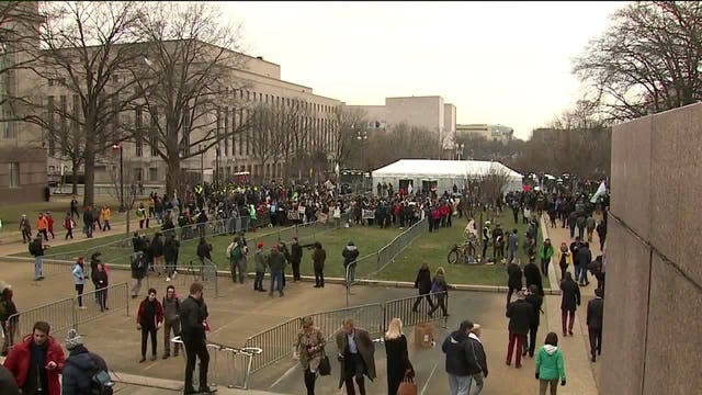 Protesters, supporters clash amid Donald Trump's inauguration