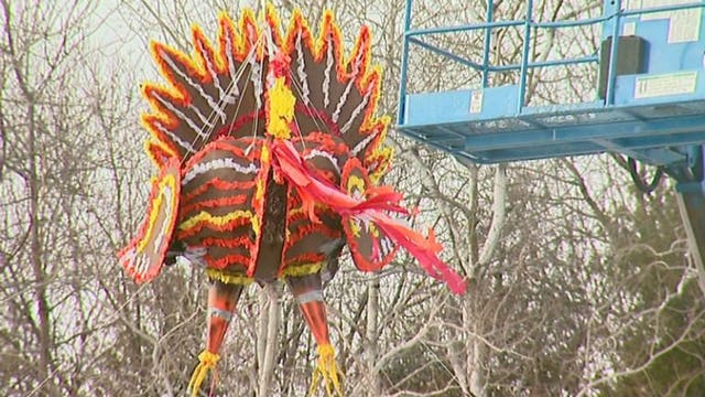 "One of those crazy things you do in Wisconsin:" More than 1,000 attend "Turkey Blow Up" event