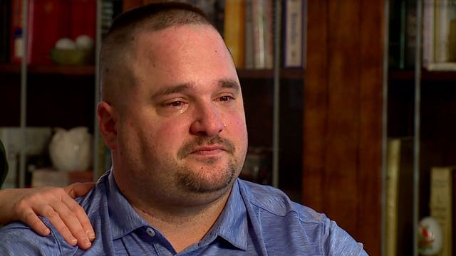 'It's going to destroy us:' 17-year Navy vet says mental illness led to discharge and massive debt