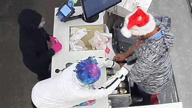 Caught on camera: 2 women suspected in armed robbery of Walgreens