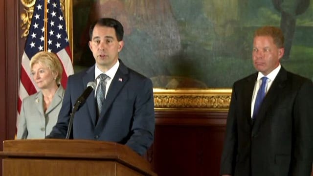 Gov. Scott Walker appoints attorney Dan Kelly to Wisconsin Supreme Court