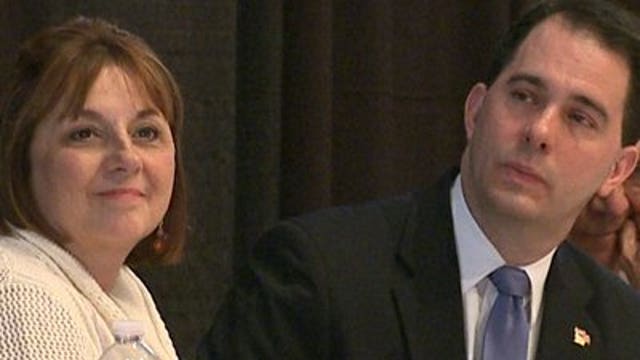 Gov. Scott Walker holds annual prayer breakfast