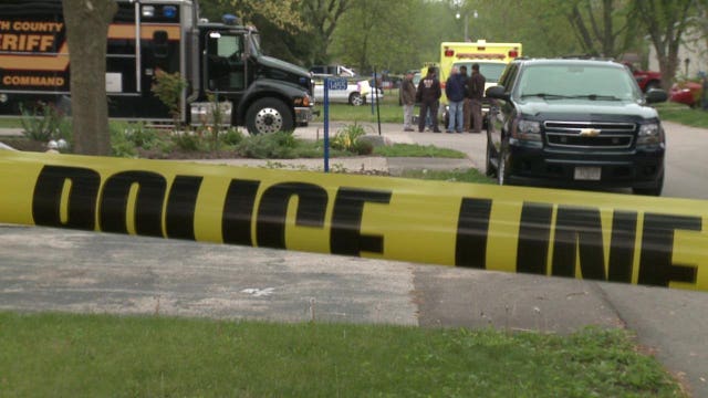 Lyons man shot dead by deputy after mom calls 911