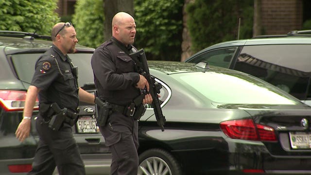 Wauwatosa police seek suspect after chase, crash involving stolen vehicle