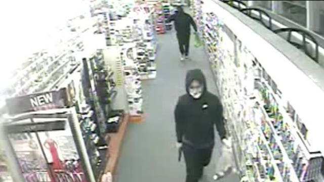 West Allis police search for two suspects involved in CVS Pharmacy robbery