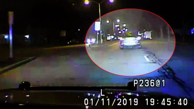 'Very dangerous:' Wauwatosa police end high-speed pursuit with stop sticks