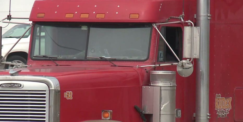 Vaccine mandate would deepen supply-chain problems, trucker warns