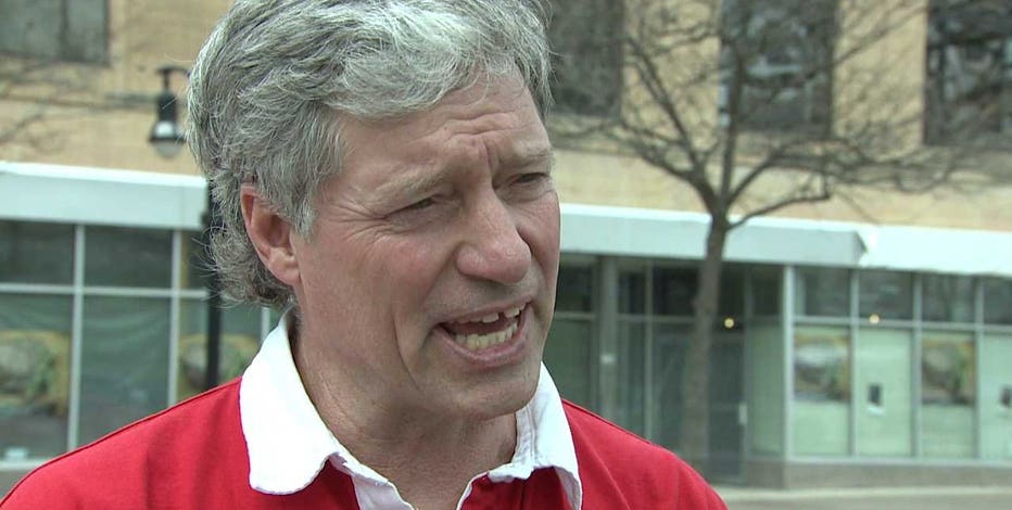 Wisconsin governor race: Democrat Brett Hulsey launches bid