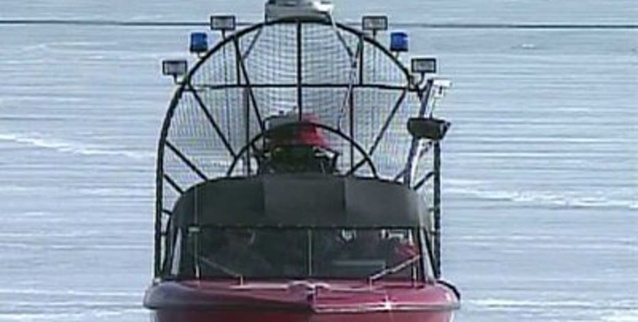 27 people rescued from floating ice chunk in Green Bay