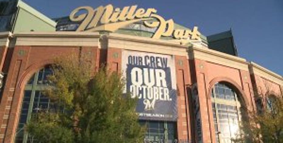 Milwaukee Brewers Fans Respond To Catchers Gratifying Social Media Post