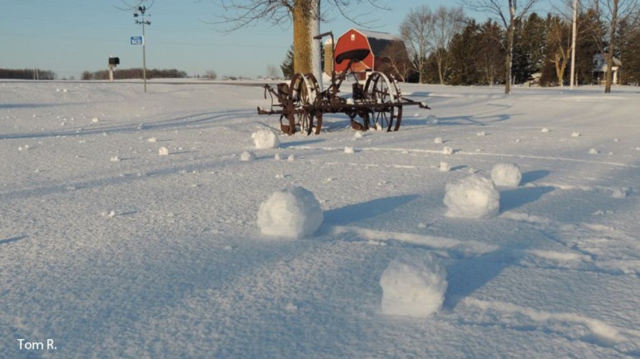 Snow rollers