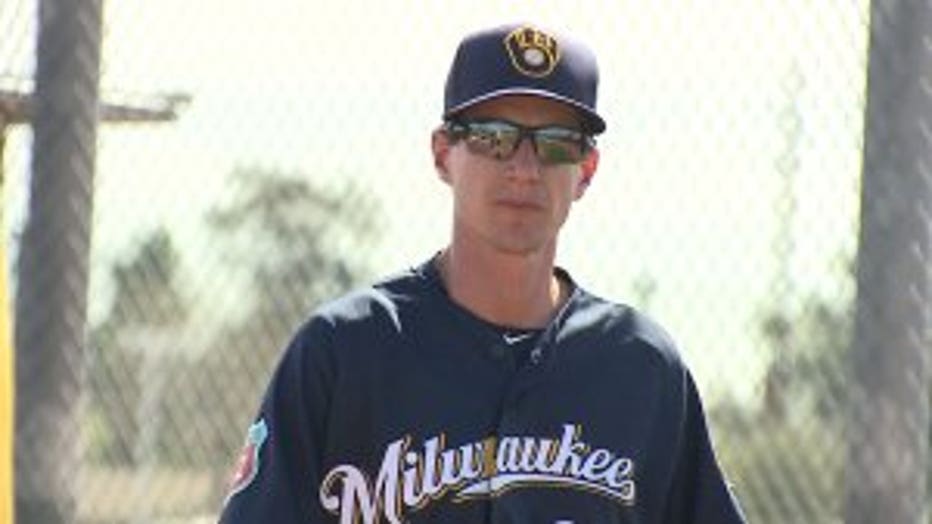 Brewers manager Craig Counsell's contract extended through 2023 season