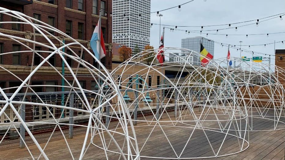 Lux Domes at Café Benelux