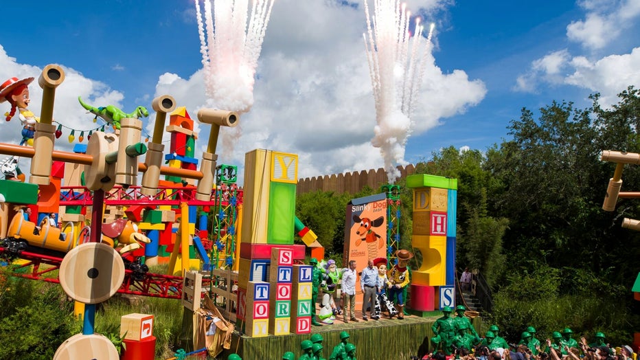 Toy Story Land opens to big crowds at Walt Disney World | FOX6