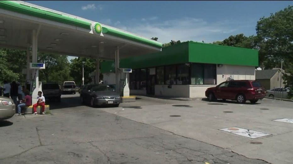 Protesters urge boycott of BP gas station near Sherman ...