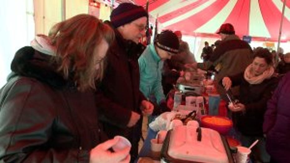 "A cool city event" Downtown Oconomowoc heats up for 8th annual Chili Fest