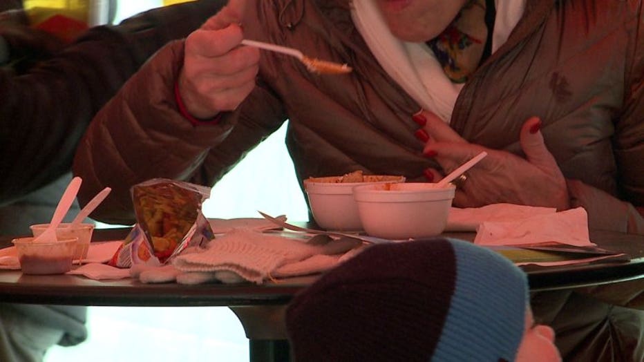 "A cool city event" Downtown Oconomowoc heats up for 8th annual Chili Fest