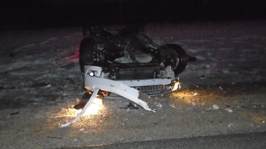 Rollover crash in Dodge County