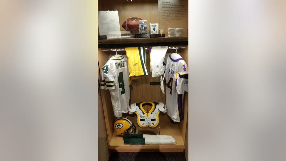 Brett Favre's locker at the Pro Football Hall of Fame