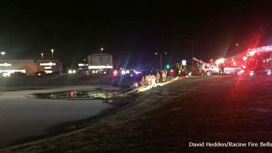 Truck submerged in pond in Racine (PHOTO: David Hedden/Racine Fire Bells)