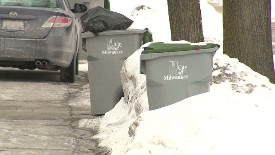 Milwaukee DPW Garbage Recycling Pickup To Resume Friday Feb 1 Milwaukee DPW Garbage Recycling Pickup To Resume Friday Feb 1