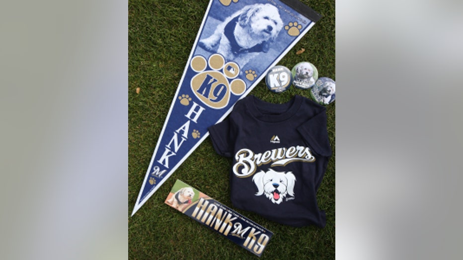 Brewers Hank is paws down in MKE; meet him Tues. at Miller Park