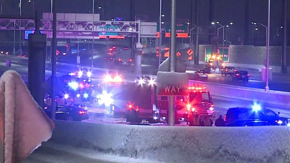 9-vehicle crash temporarily closes portion of I-41 near Greenfield Avenue